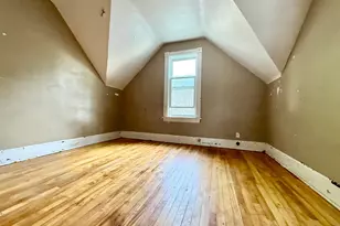 866 Duluth St, Saint Paul, MN 55106 - Photo 17