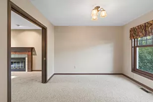 7776 Grinnell Way, Lakeville, MN 55044 - Photo 9