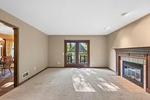 7776 Grinnell Way, Lakeville, MN 55044 - Photo 11