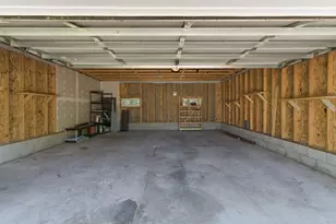 1035 E Main St, Mankato, MN 56001 - Photo 29