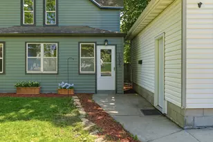 1035 E Main St, Mankato, MN 56001 - Photo 7