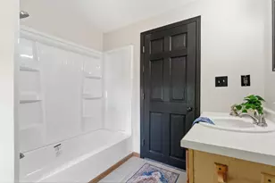 1035 E Main St, Mankato, MN 56001 - Photo 23