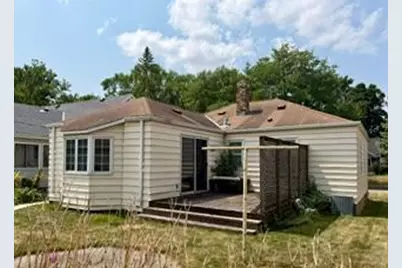 2620 York Avenue N, Robbinsdale, MN 55422 - Photo 3
