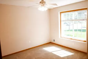 9349 Kimberly Ln N, Maple Grove, MN 55311 - Photo 15