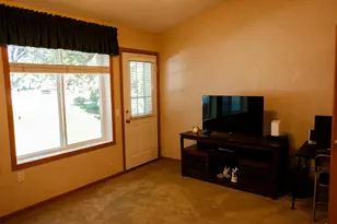 9349 Kimberly Ln N, Maple Grove, MN 55311 - Photo 11
