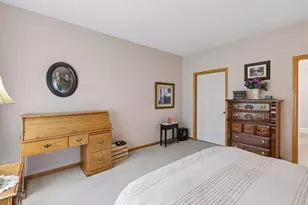 6889 Folkestone Rd, Apple Valley, MN 55124 - Photo 17
