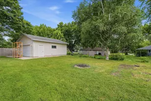 4027 Elmwood Dr, Saint Bonifacius, MN 55375 - Photo 27