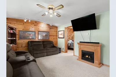 828 Clinton Street E, Waterville, MN 56096 - Photo 21
