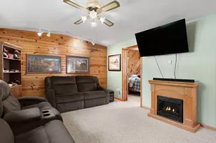 828 Clinton Street E, Waterville, MN 56096 - Photo 21