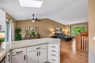 1121 Scott St S, Shakopee, MN 55379 - Photo 13