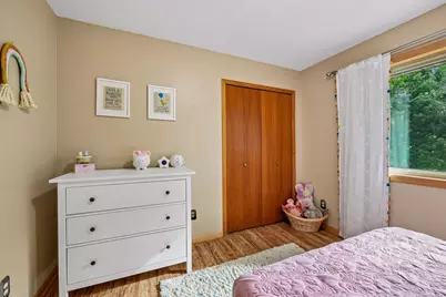 1121 Scott Street S, Shakopee, MN 55379 - Photo 19