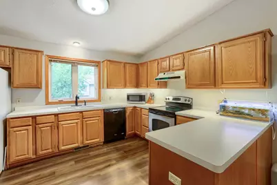 13027 Penn Avenue S, Burnsville, MN 55337 - Photo 3