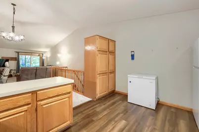 13027 Penn Avenue S, Burnsville, MN 55337 - Photo 5