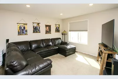1709 Maple Leaf Lane, Litchfield, MN 55355 - Photo 7