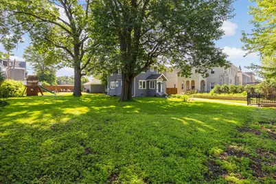 2213 Nicollet Avenue, Minneapolis, MN 55404 - Photo 3