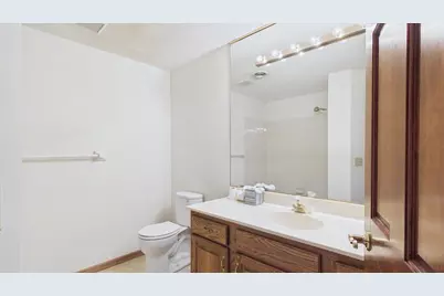 16407 Grenwich Terrace, Eden Prairie, MN 55346 - Photo 47