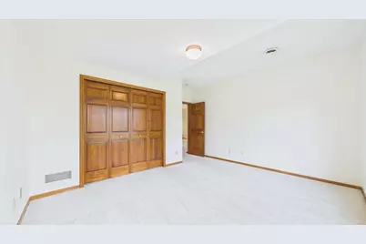16407 Grenwich Terrace, Eden Prairie, MN 55346 - Photo 43