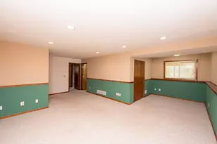3244 Meadow Brook Ct, Vadnais Heights, MN 55127 - Photo 19
