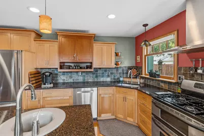 493 Wheelock Parkway W, Saint Paul, MN 55117 - Photo 17