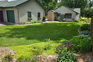 493 Wheelock Parkway W, Saint Paul, MN 55117 - Photo 53