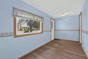 115 W Cabot St, Le Roy, MN 55951 - Photo 19