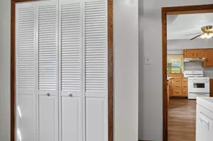 115 W Cabot St, Le Roy, MN 55951 - Photo 11
