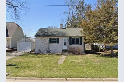 610 5th Street NE, Montgomery, MN 56069 - Photo 1
