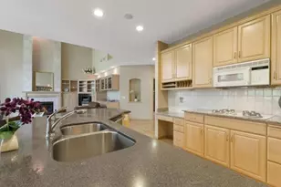 8217 W 93rd St Cir, Bloomington, MN 55438 - Photo 5