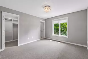 633 Park St E, Wayzata, MN 55391 - Photo 21
