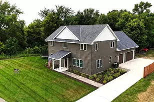 864 Beech Ln S, Annandale, MN 55302 - Photo 3