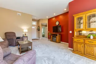 738 33rd St NW, Bemidji, MN 56601 - Photo 3