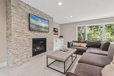 7036 Crowne Oak Road, Eden Prairie, MN 55344 - Photo 27