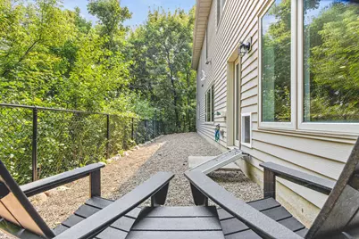 7036 Crowne Oak Road, Eden Prairie, MN 55344 - Photo 41