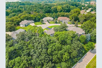7036 Crowne Oak Road, Eden Prairie, MN 55344 - Photo 47