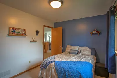 1384 Cedar Drive S, Cambridge, MN 55008 - Photo 15