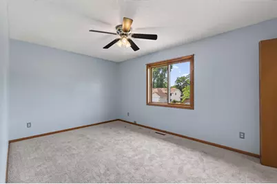 3276 Greenbrier Street #3276C, Vadnais Heights, MN 55127 - Photo 13