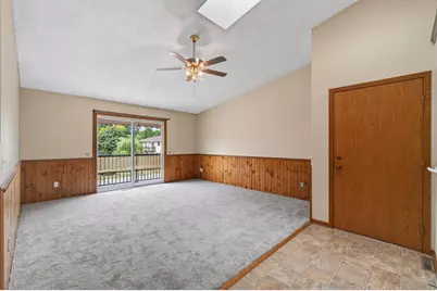 3276 Greenbrier Street #3276C, Vadnais Heights, MN 55127 - Photo 3