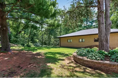 1472 Bridgeview Avenue, Eagan, MN 55121 - Photo 17