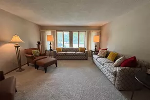911 Oakmont Dr, Thief River Falls, MN 56701 - Photo 5