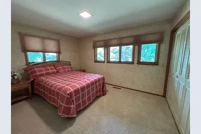 911 Oakmont Drive, Thief River Falls, MN 56701 - Photo 31