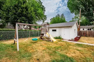 1707 2nd St N, Fargo, ND 58102 - Photo 7