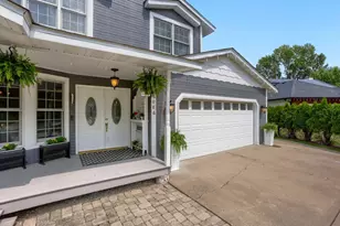 8664 Xenium Ln N, Maple Grove, MN 55369 - Photo 3