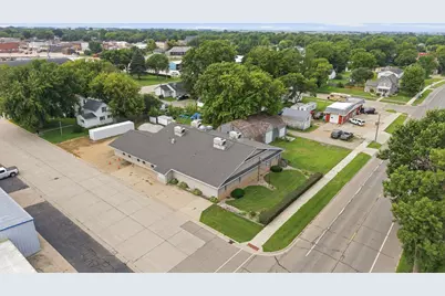 290 1st Avenue NE, Wells, MN 56097 - Photo 31