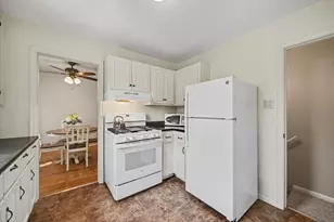 6821 Upton Ave S, Richfield, MN 55423 - Photo 9