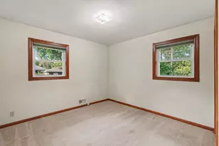 1333 Valders Ave N, Golden Valley, MN 55427 - Photo 25