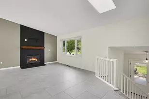 939 Savannah Rd, Eagan, MN 55123 - Photo 5