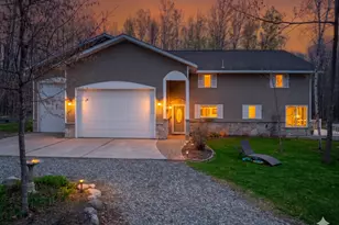 21564 Sugarbush Ln, Cohasset, MN 55721 - Photo 3