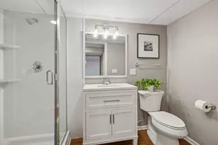 11201 Ewing Ave S, Bloomington, MN 55431 - Photo 25