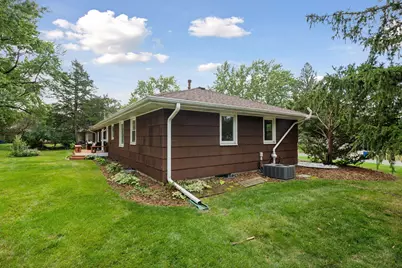 11201 Ewing Avenue S, Bloomington, MN 55431 - Photo 29