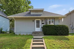 218 9th Ave N, Waite Park, MN 56387 - Photo 1